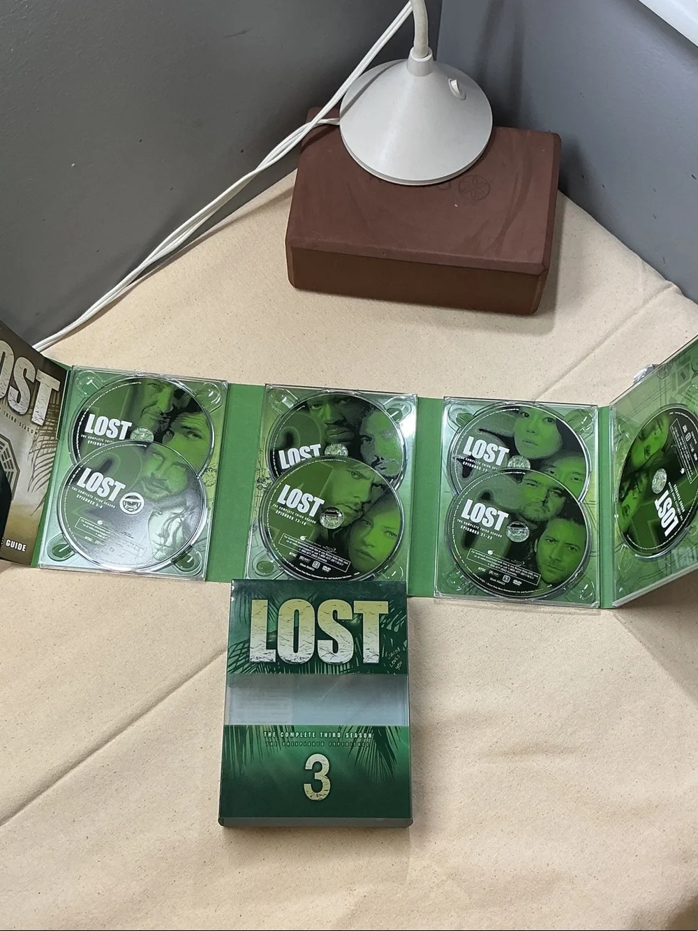 LOST The complete  third season DVD box set